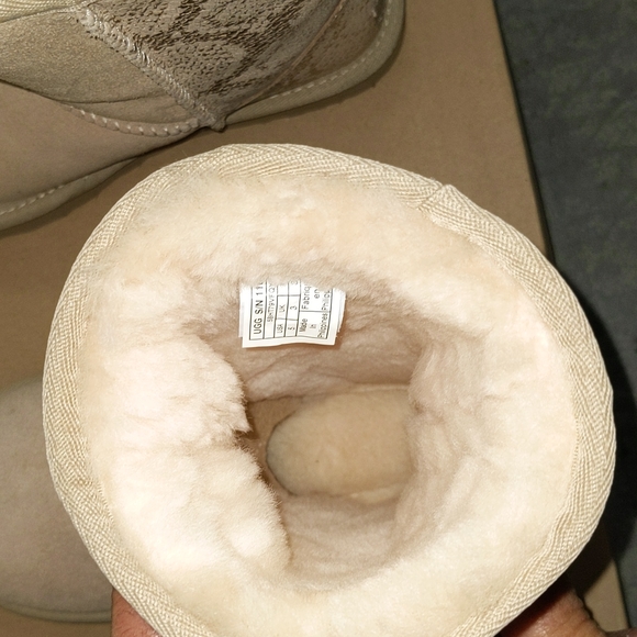 FINAL SALE UGG Classic Short Metallic Snake Print Sheepskin Boots NEW - Picture 9 of 11